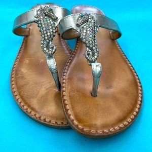Sparkles n sea thong crystal sea horse sandal perfect for all occasions shine!